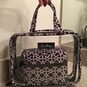 NWOT Vera Bradley toiletries bag set